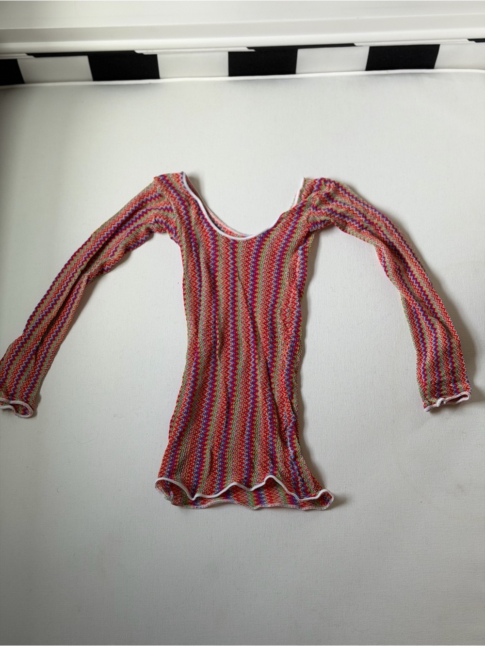 Women's Multi-Color Zigzag Knit Long-Sleeve Top